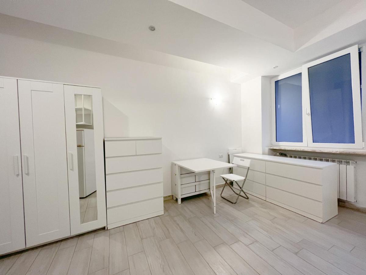 Confortable And Centrally Milan Flat מראה חיצוני תמונה